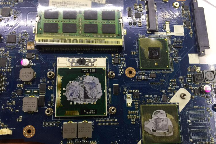 antalya-notebook-ekran-kartı-tamiri-vizyon-bilgisayar